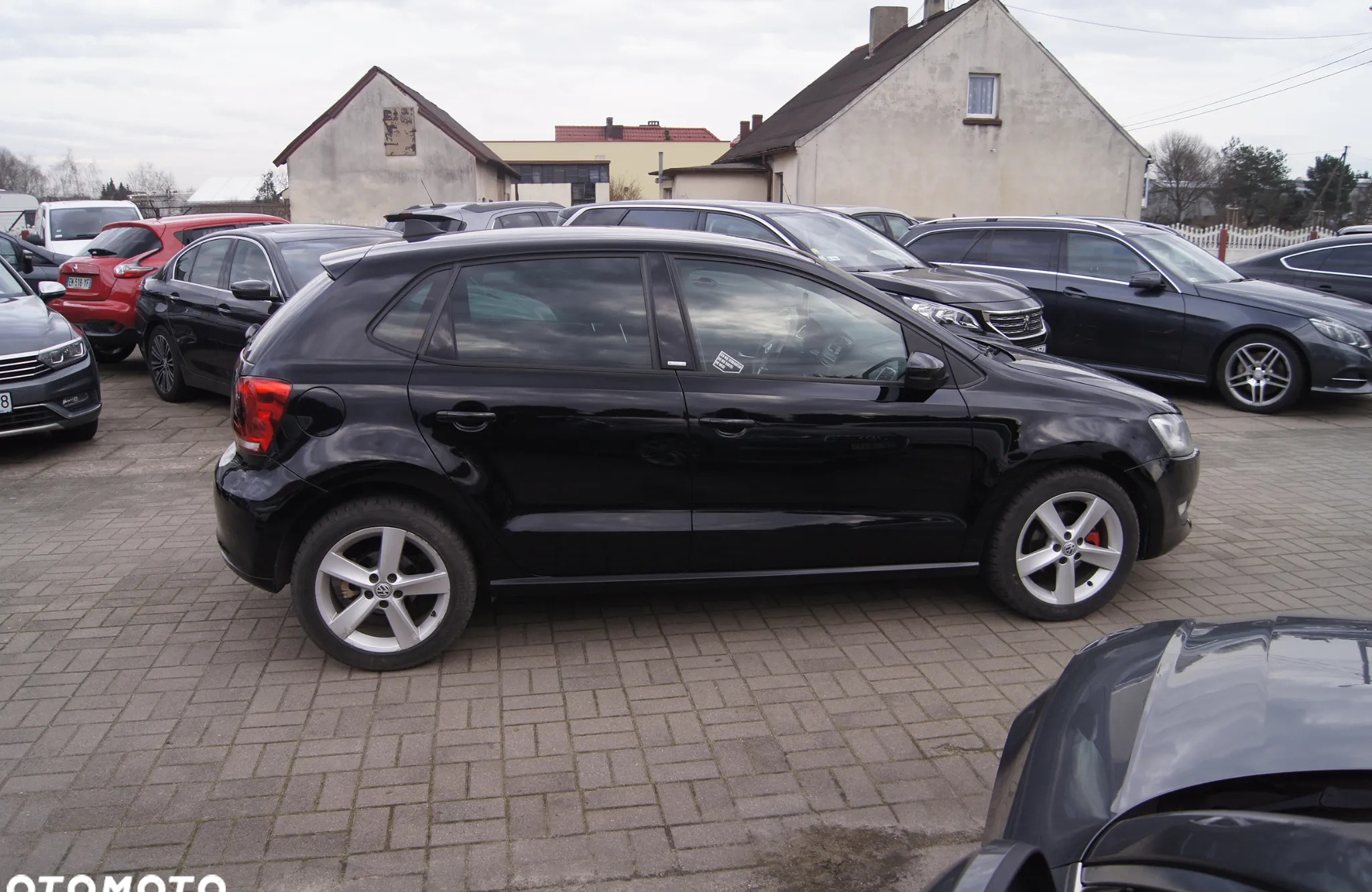 Volkswagen Polo cena 26900 przebieg: 123063, rok produkcji 2012 z Chełmno małe 232
